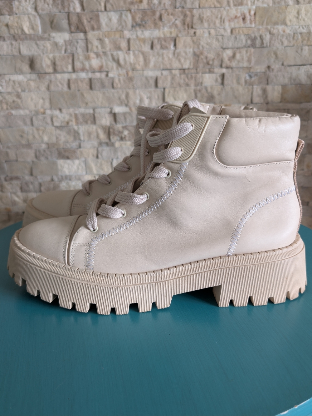 Arezzo Beige Chunky Combat Boots Minimalist Platform Lug Sole EU 42 US W 11.5